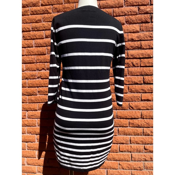 Rag and bone knit black and white stripped dress size Medium - Picture 2 of 3